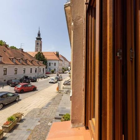Apartman Gaudeamus Appartement Varaždin Buitenkant foto